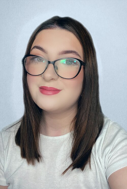 Aimee Crilly Headshot
