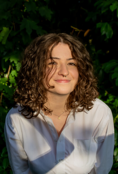 Annie Jirouskova Headshot 1