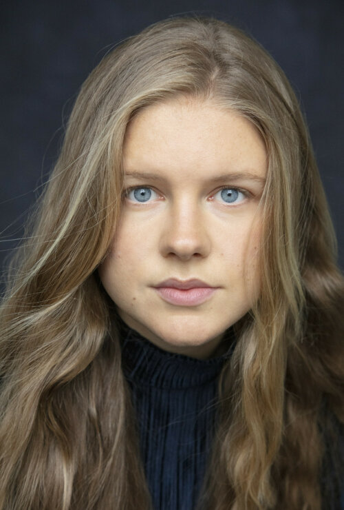 Katie Killareny Headshot 1