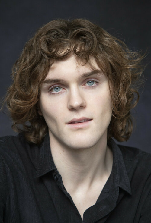 Teddy Moore Headshot