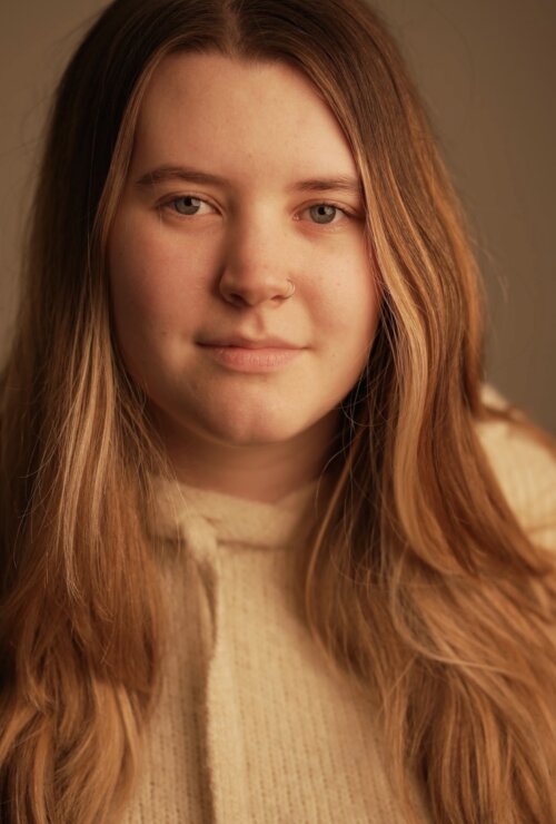 Headshot 5