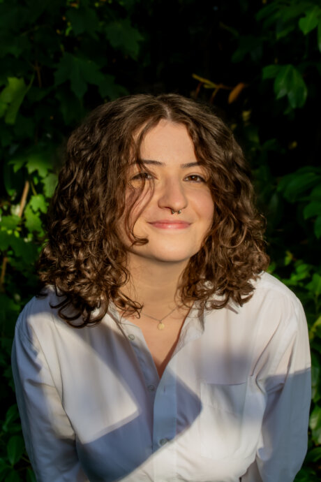 Annie Jirouskova Headshot 1