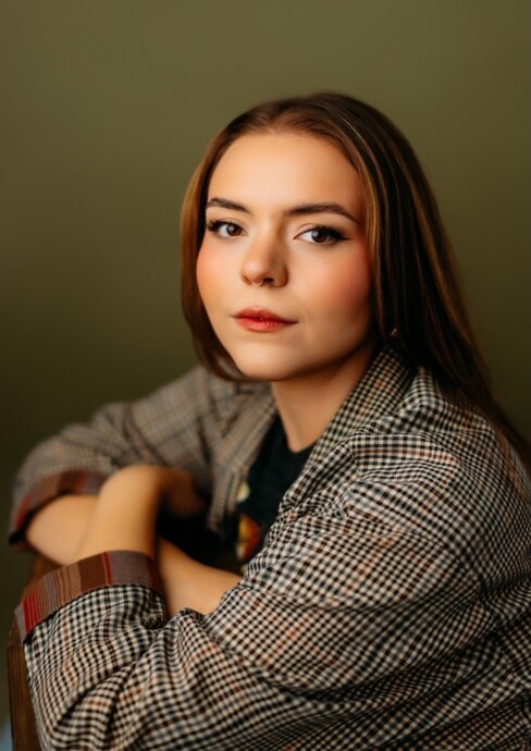 L Silva Headshot